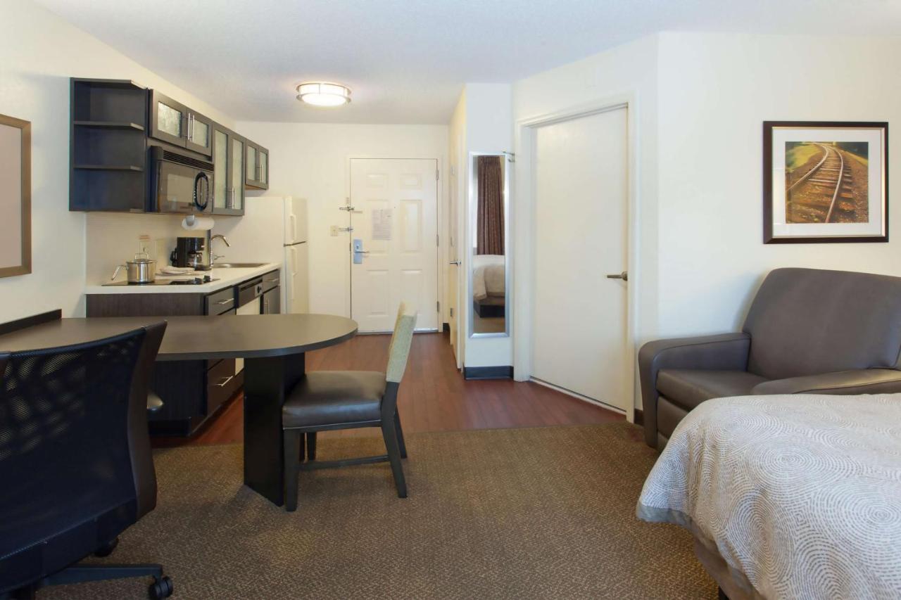 Sonesta Simply Suites San Antonio Northwest - Medical Center Extérieur photo