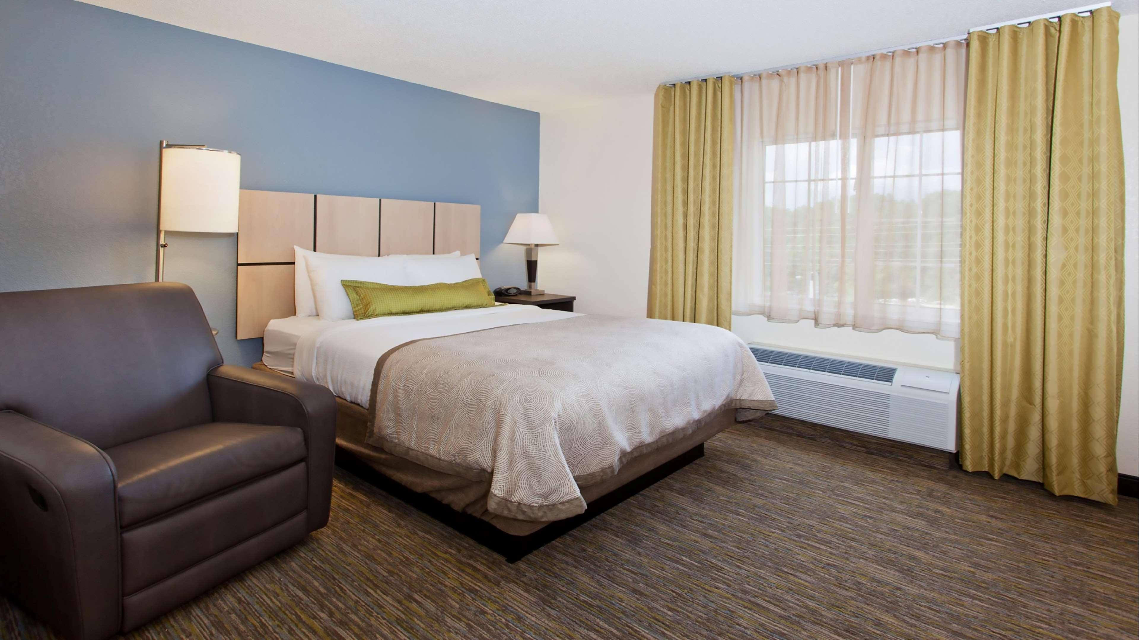 Sonesta Simply Suites San Antonio Northwest - Medical Center Extérieur photo