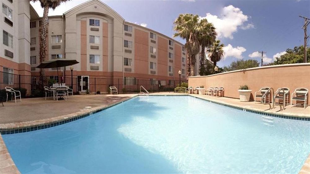 Sonesta Simply Suites San Antonio Northwest - Medical Center Extérieur photo
