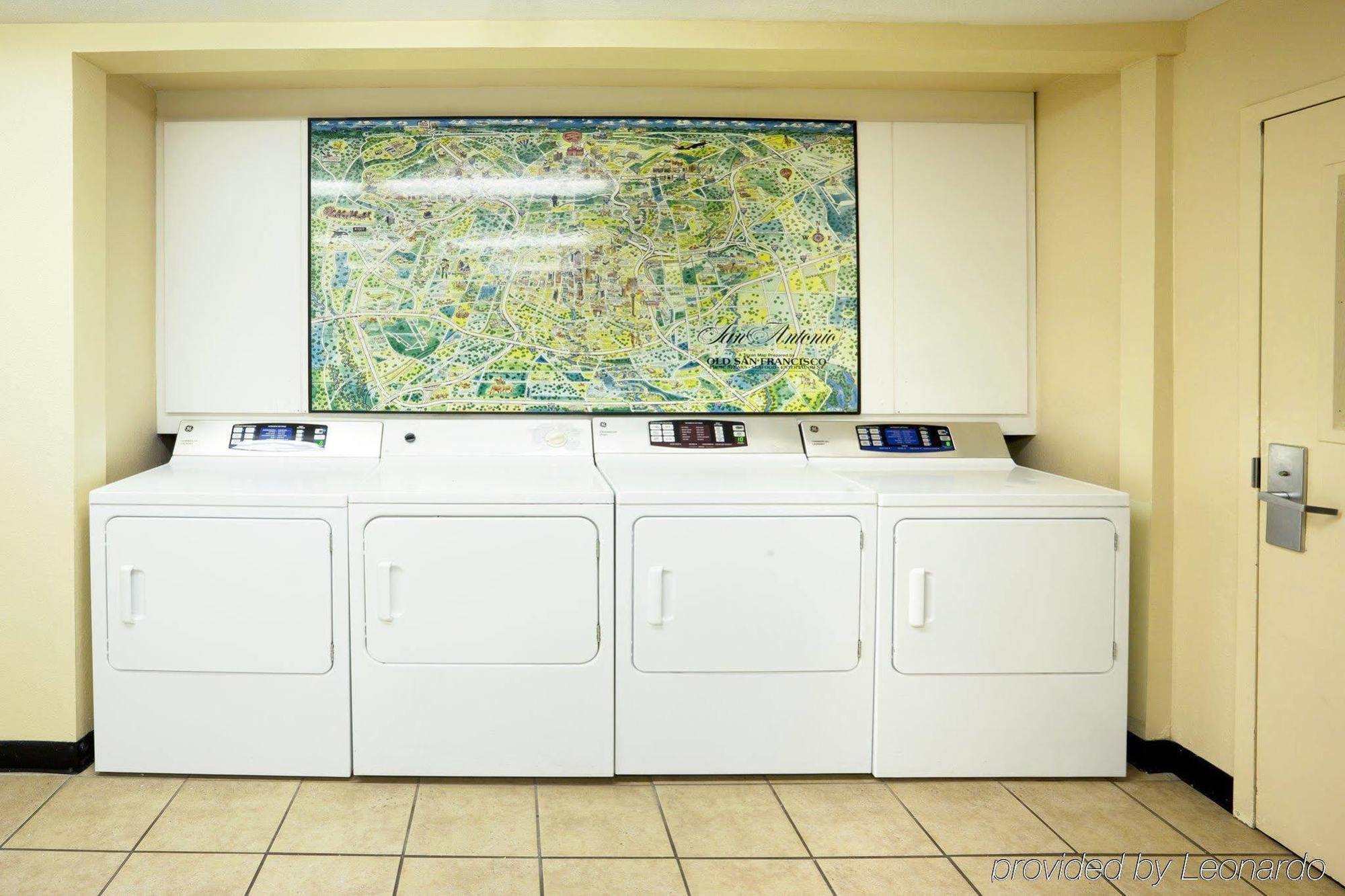 Sonesta Simply Suites San Antonio Northwest - Medical Center Facilités photo